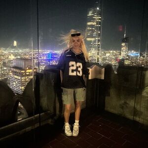 Meet your Posher, Abbie